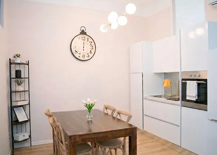 Apartament - 600 M A Piedi Dal Colosseo Rzym